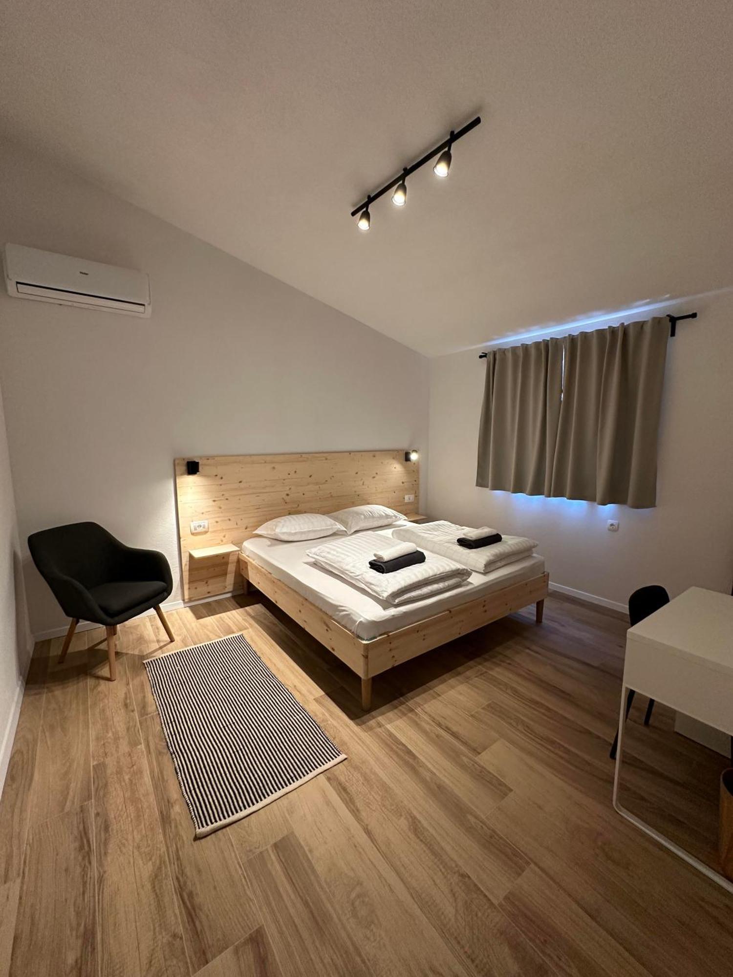Climber Apartment Starigrad Exterior photo